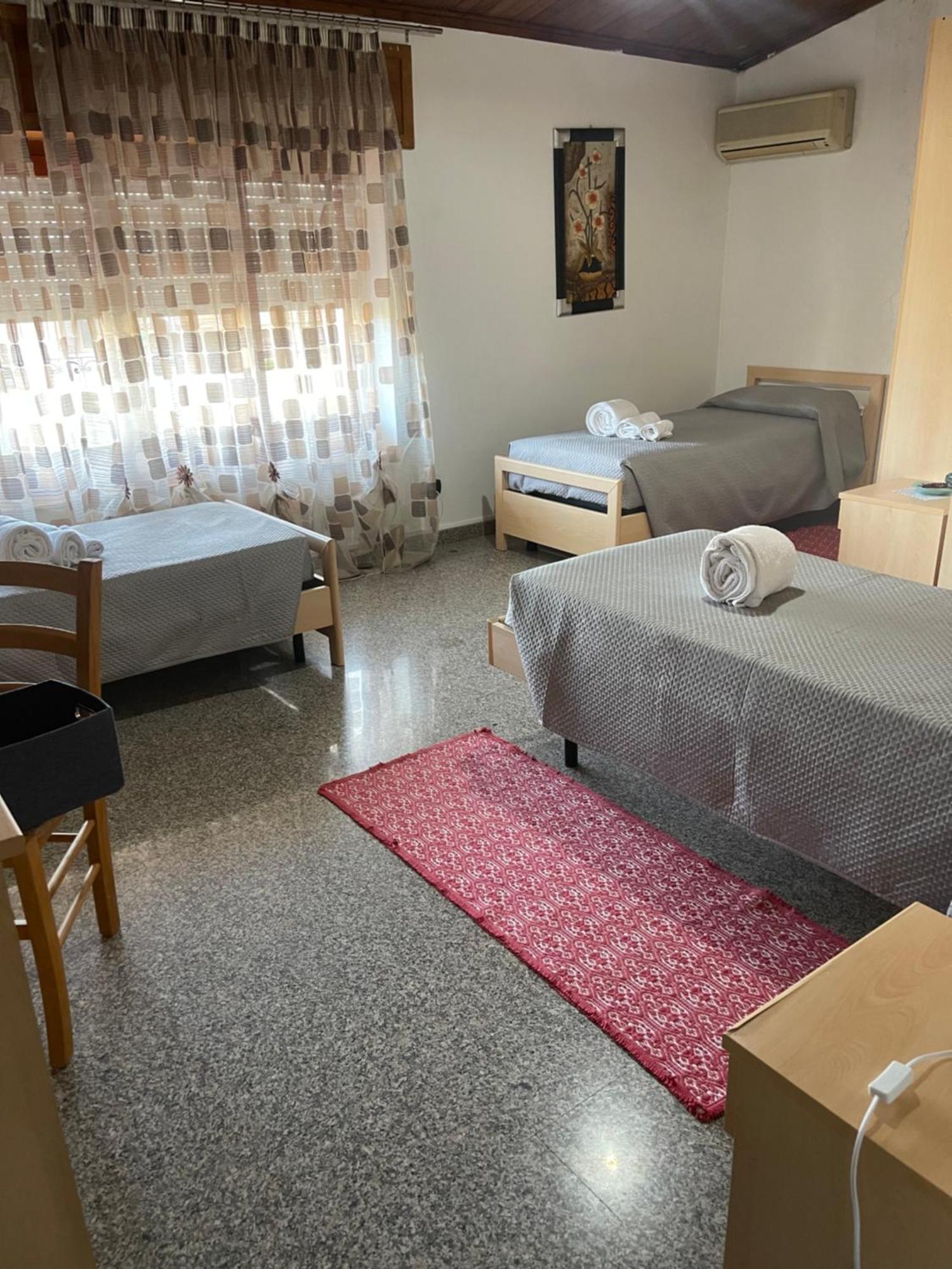 Samugheo B&B Da Antonella מראה חיצוני תמונה